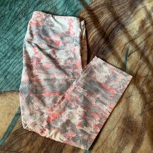 Gaiam Pink and Gray Patterned Leggings